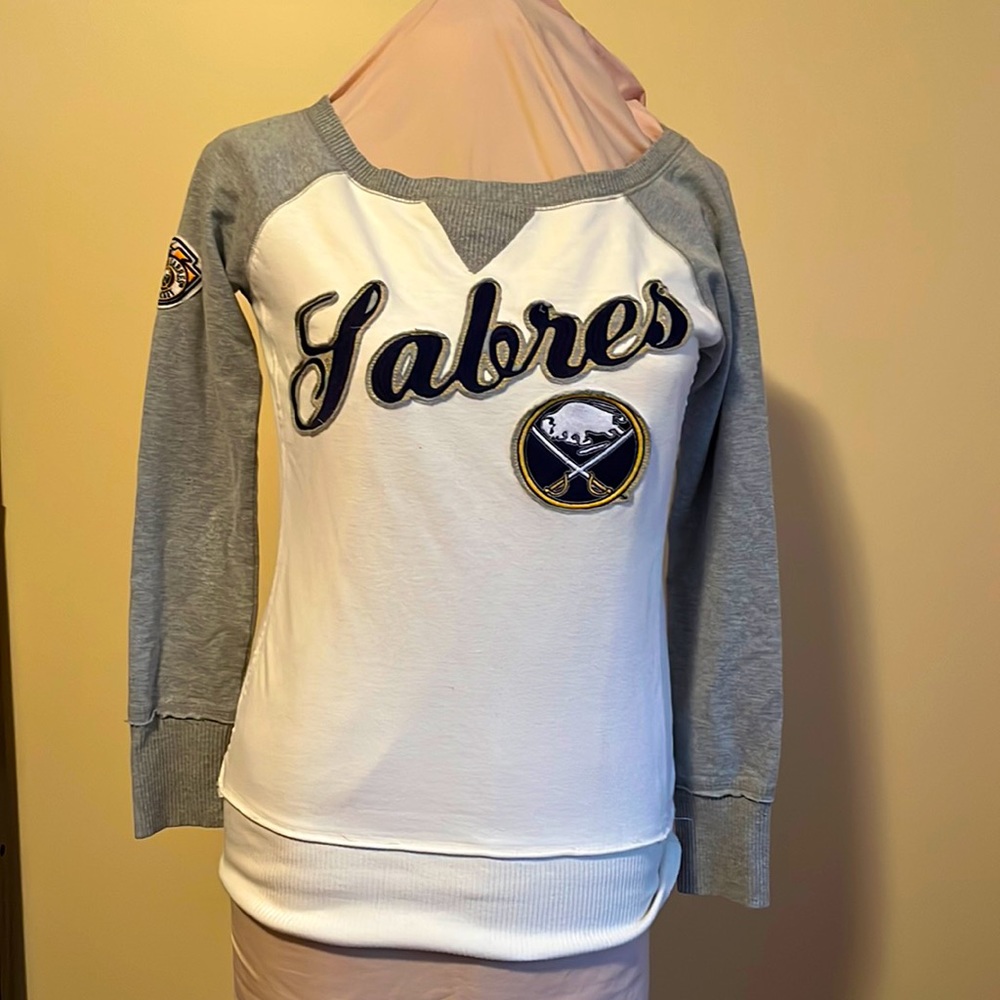 COPY - Buffalo Sabres Sweatshirt XS